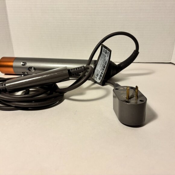 Dyson Airwrap Complete Multi-Styler Styler Nickel/Copper with (six) Attachments - Picture 10 of 15